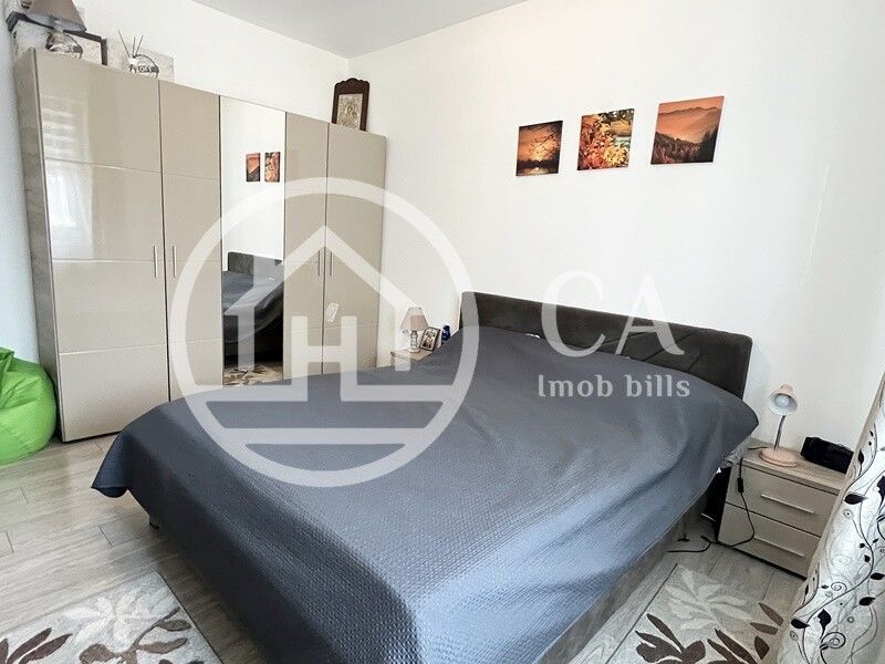 Casă de vanzare cu 4 camere in Cartierul Tineretului, Oradea - Poză 8