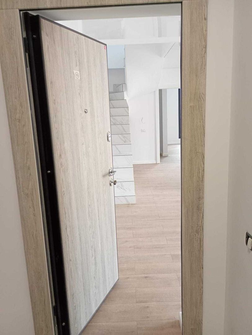 DUPLEX 4 camere - GROZAVESTI-CRANGASI - Loc parcare INCLUS - Poză 2