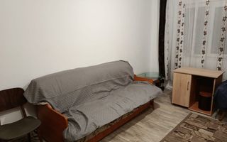 Camera de cămin cu baie - Poză 3