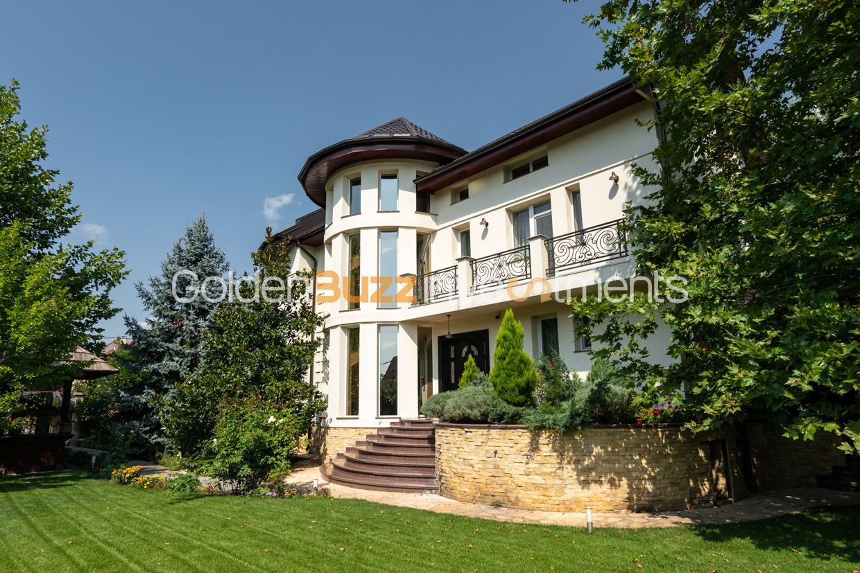 Vila superba - 9 camere - 950 mp teren - Baneasa-Liceul Francez - Poză 2