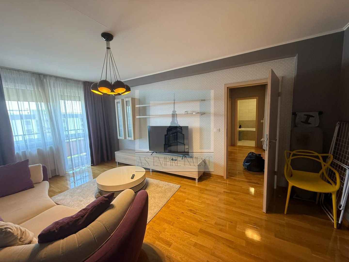 Apartament 2 camere Casa Nobel Tractorul,  loc de parcare - Poză 1