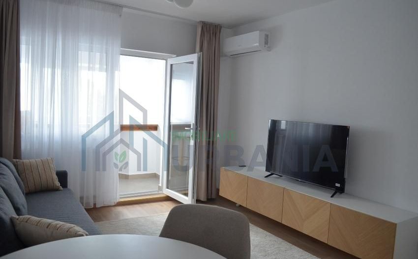 Apartament 3 camere, Târgu Cucu (Ultracentral), 71 mp, mobilat și utilat complet - Poză 2