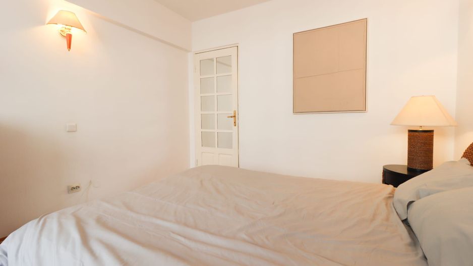 OBOR-PASAJ, STRADAL, BLOC REABILITAT, LIBER - Poză 12