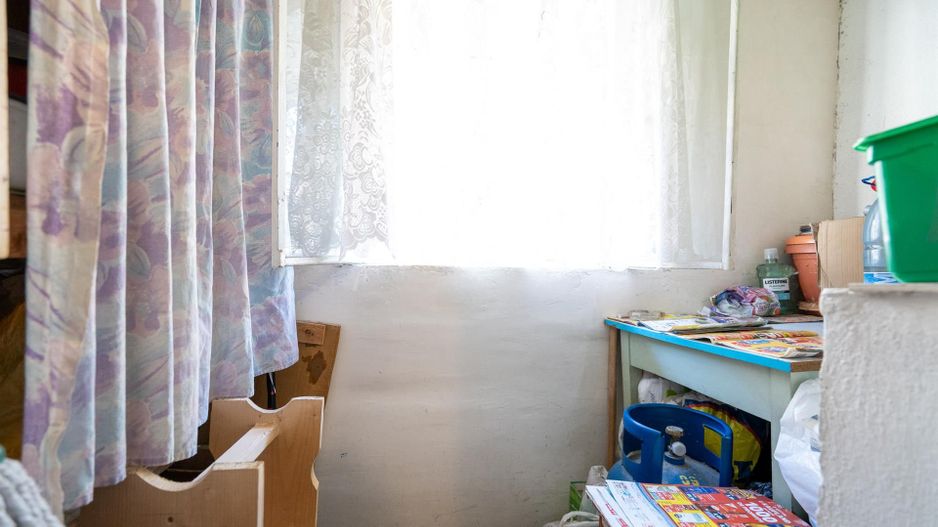 APARTAMENT 2 CAMERE SEMIDECOMANDAT ZONA NUFARUL - Poză 5