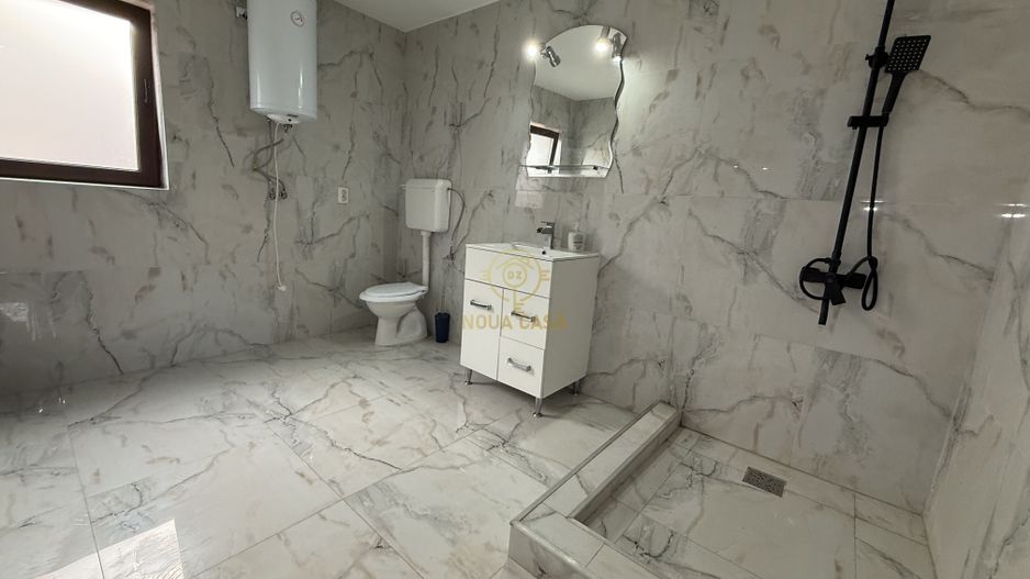 De Vanzare 2 Case In Curte Titulescu/Strada Crinului Teren 550MP - Poză 10