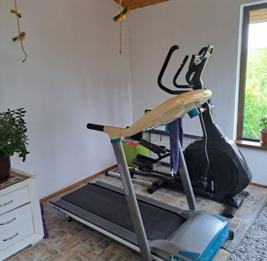Proprietate de excepție în Lelești – la doar 8 km de Târgu Jiu - Poză 45