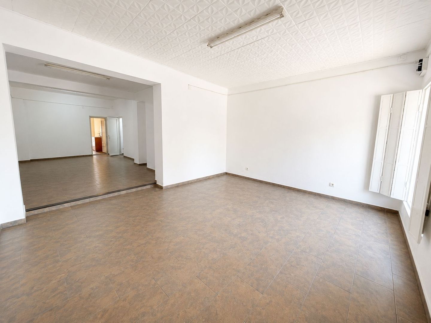 Fabric | Spațiu Comercial | 73 mp utili | Vad Comercial | Stradal | Tramvai - Poză 2