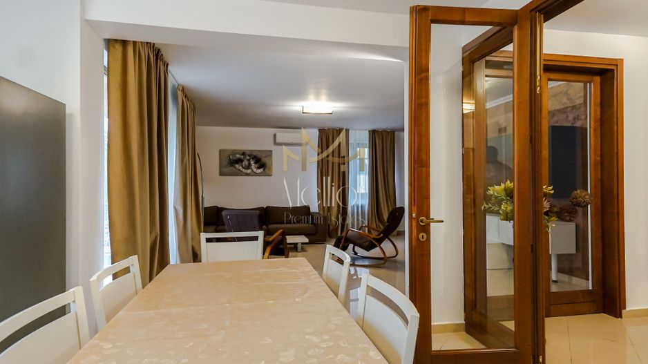 Ap spatios 4 camere, garaj, Andrei Muresanu, zona strazii Trifoiului - Poză 8