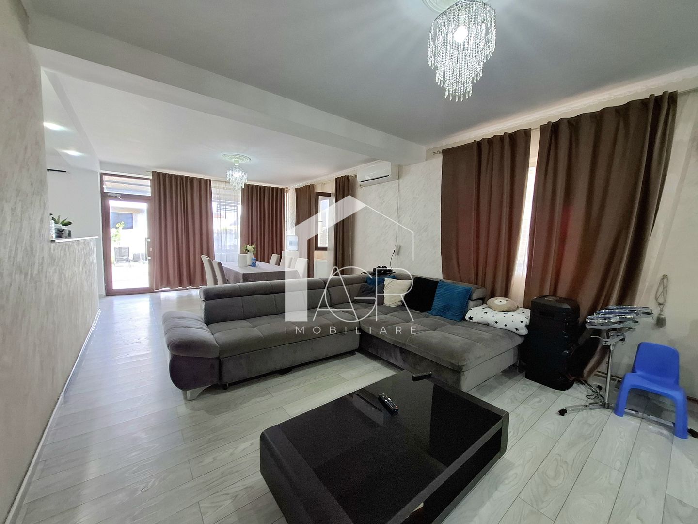 Casa P+1E, cu 5 camere, Strejnicu - Poză 4