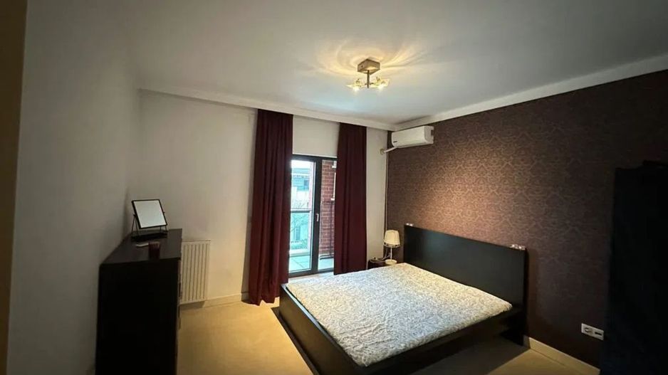 AP. 2 CAMERE - EMERALD RESIDENCE, PET-FRIENDLY, PARCARE INCLUSA, BOXA - Poză 1