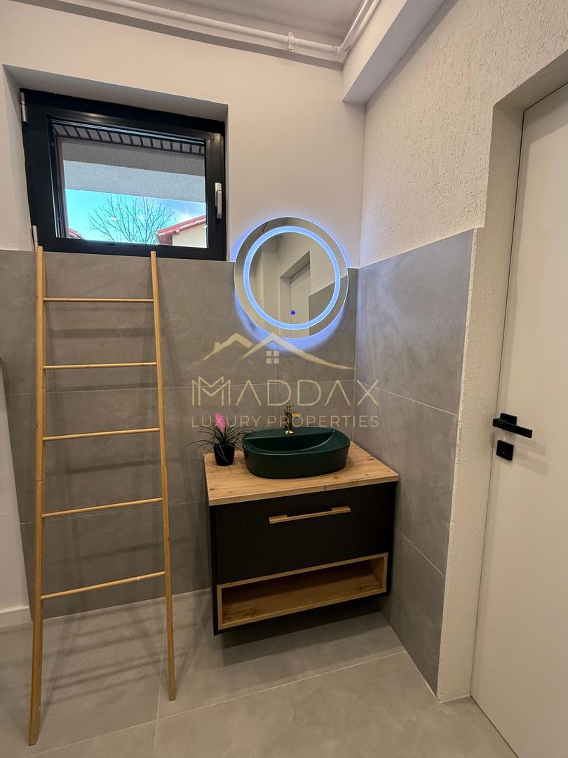 Vilă **6 camere  **451mp // Zona Iancu Nicolae - Poză 32