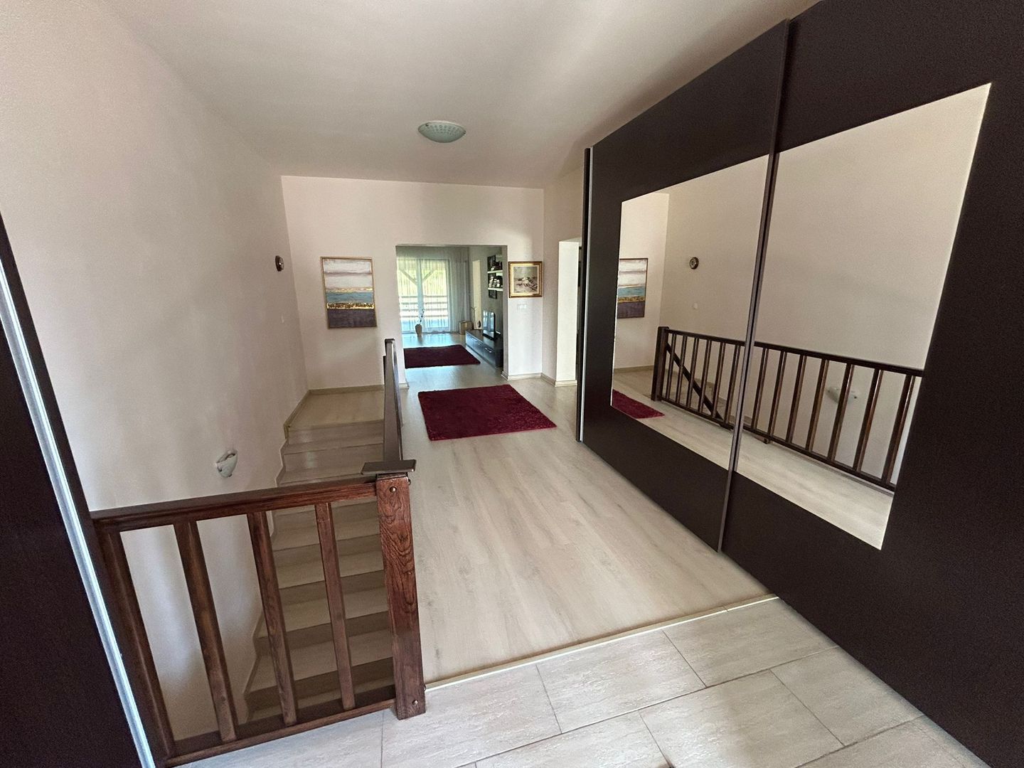 Casa tip duplex - zona Cetate - Poză 4