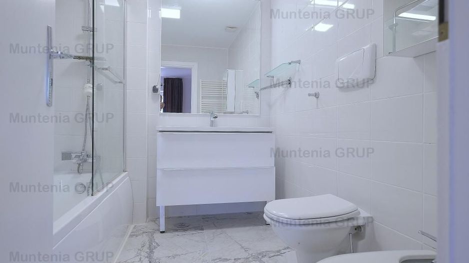 Aviatorilor - Uruguay, super penthouse, 4 camere, etaj 4 in bloc 2002 - Poză 10