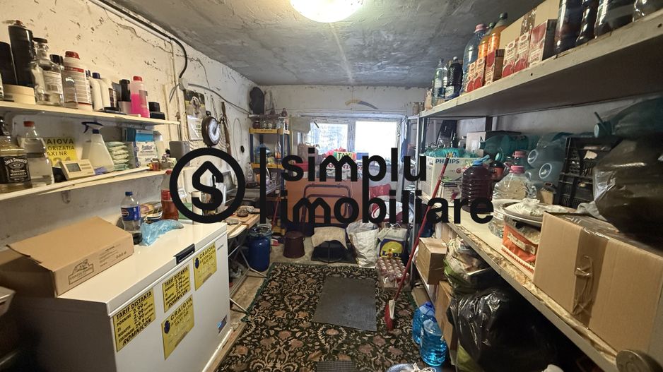 Apartament 3 camere decomandat - Poză 7