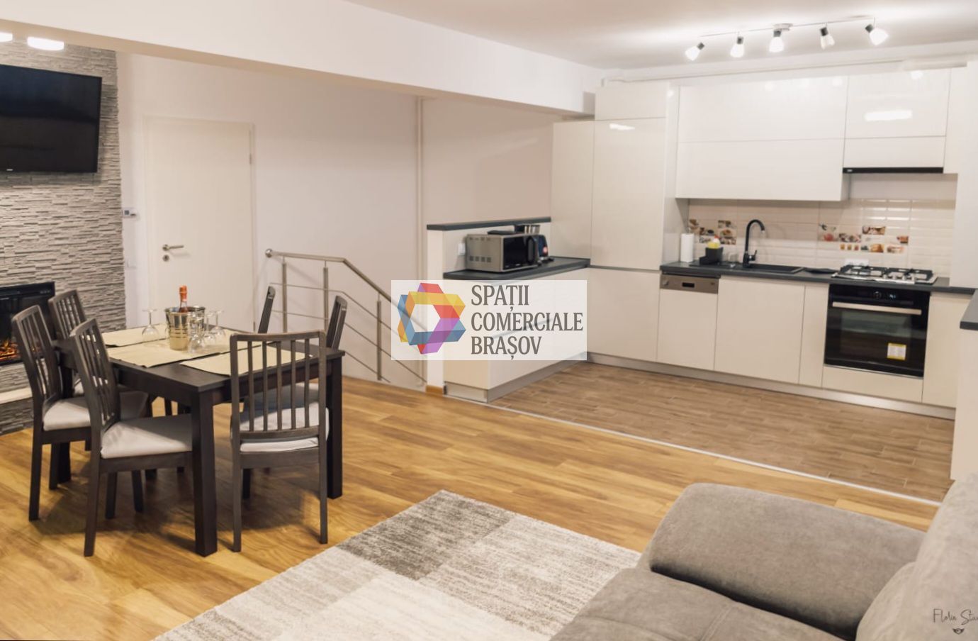Apartament 3 camere de vânzare - Penthouse Brașov - Zona Coresi - plus-imo.ro - Poză 1