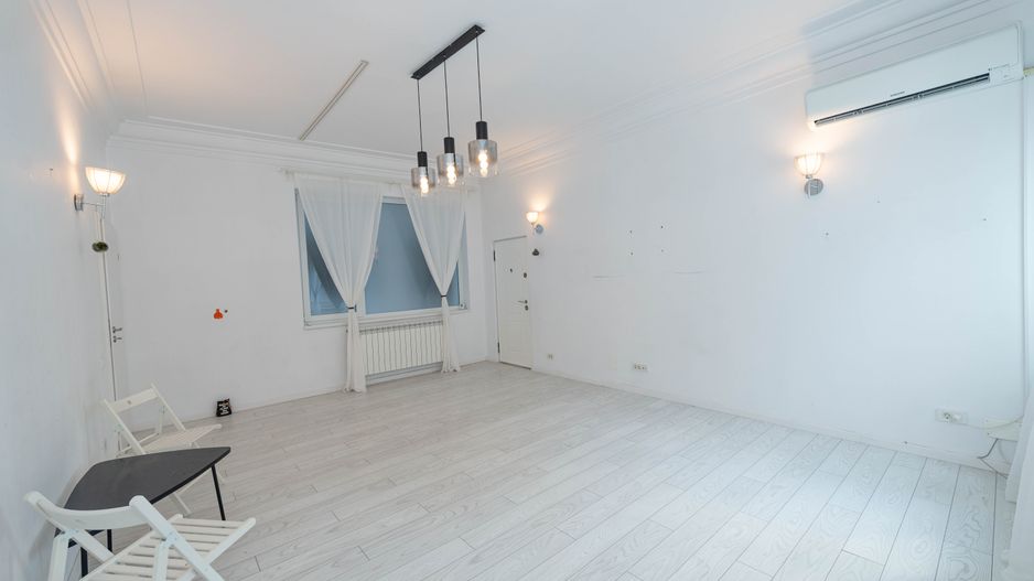 Apartament de vanzare 137 mp, zona centrala, curte proprie - Poză 10