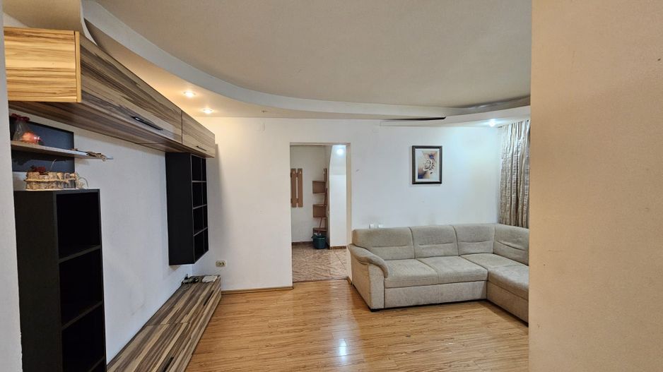 Inchiriere apartament 2 camere, Expo Parc - Poză 1