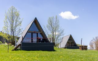 Fundata | Teren de vanzare | 7,656 mp + Cabane tip A Frame - Poză 8