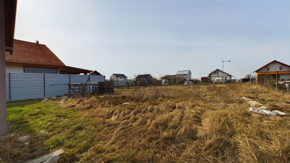 Casă în Izvin – 90 mp utili, curte 500 mp, la roșu - Poză 3