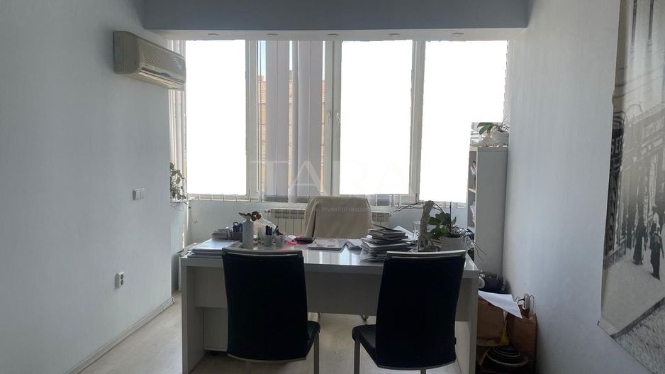 Apartament 2 camere în Centru, Piața Mihai Viteazu. - Poză 2
