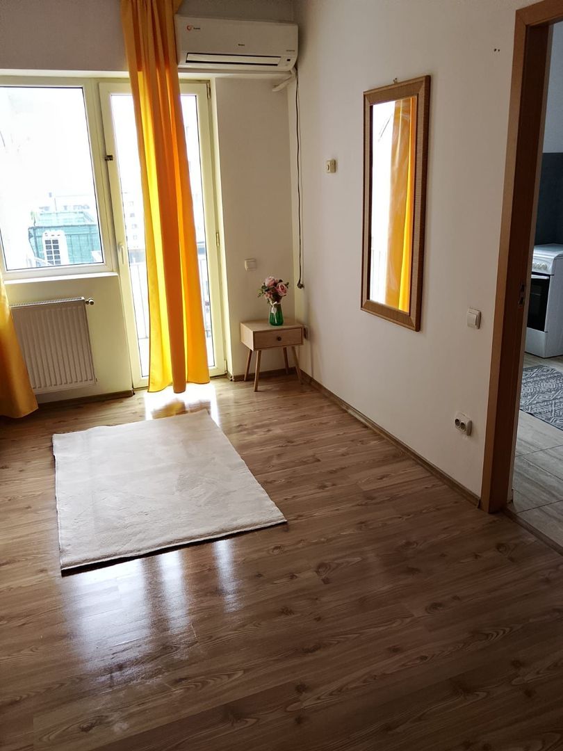 Garsoniera, cu Centrala. Confort 1,  Zona Obregia, Grand Arena.  An 2015. - Poză 2