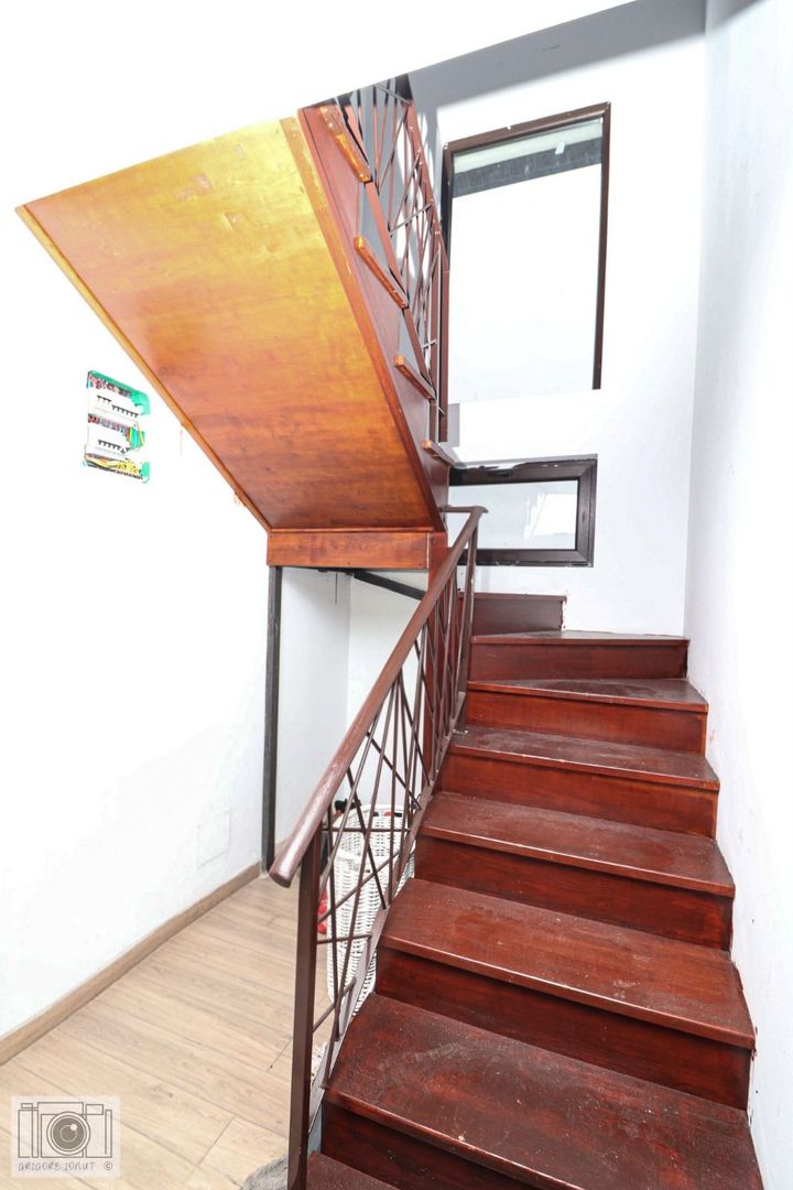 Soluție Locativă pentru Firme: Vilă cu Capacitate Mare în Ciorogarla - Poză 15