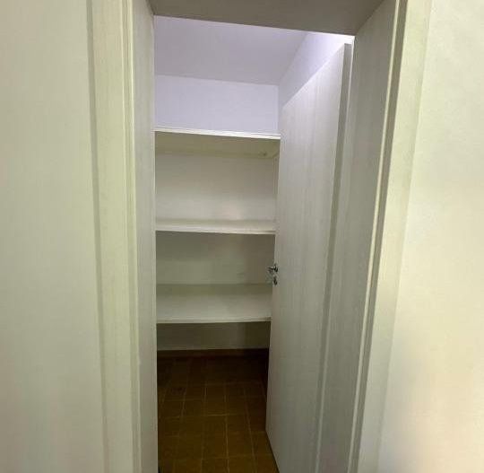 Vand apartament 4 camere Drumul Taberei Valea Argesului 2 - Poză 1