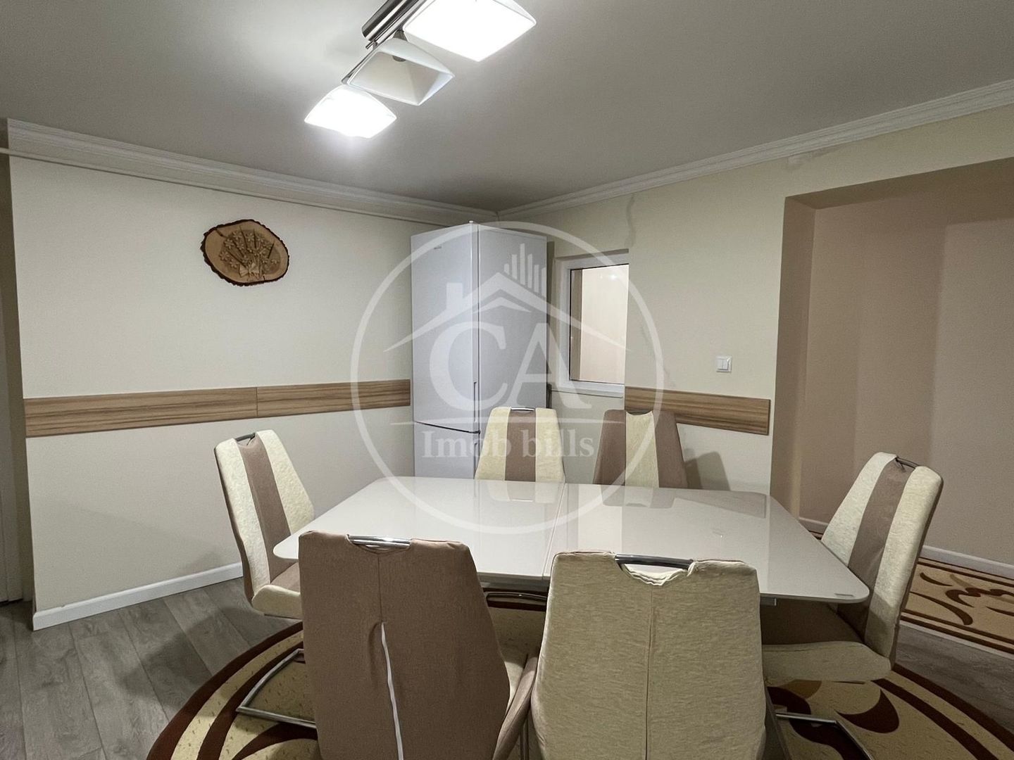 Casa de închiriat cu 4 camere în Cartierul Tineretului, Oradea - Poză 12