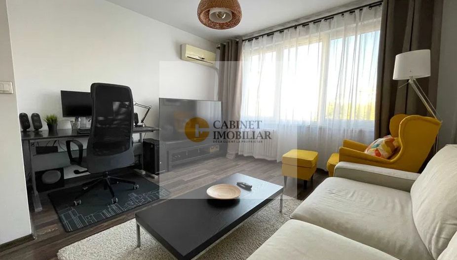 2 camere  |  Decomandat  | Sala Palatului | Creditabil - Poză 1