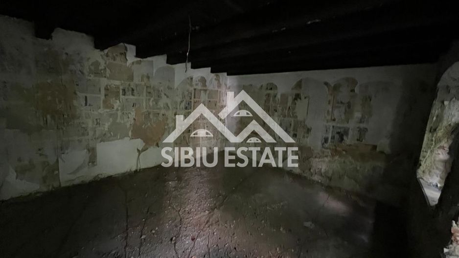 Imobil monument istoric de vânzare ,Strada Târgului, Sibiu - Poză 9