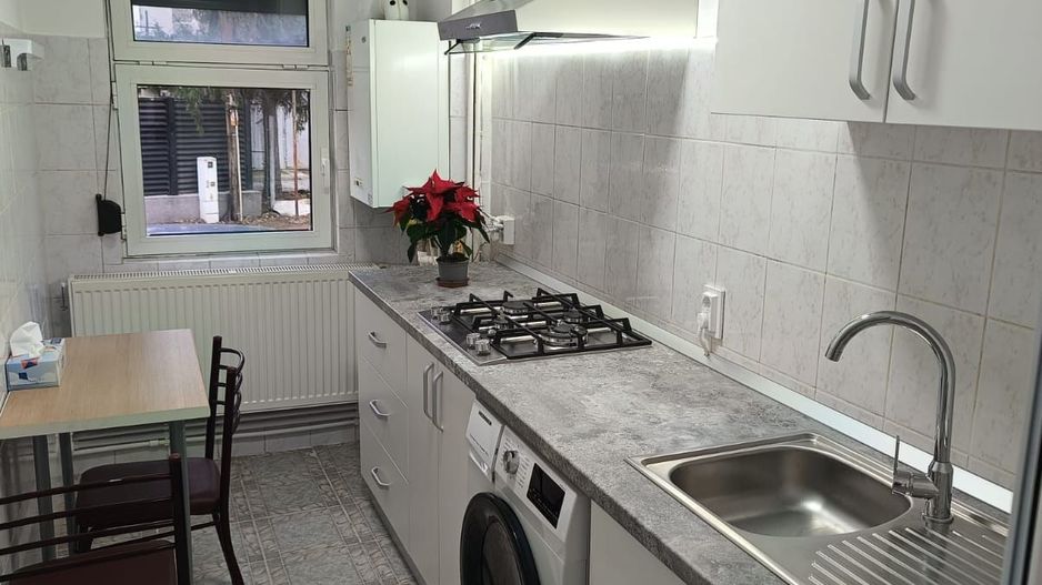 De inchiriat apartament cu o camera, parter, Mazepa 1, 320 euro - Poză 3