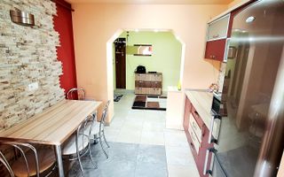 Oferim spre inchiriere apartament cu 2 camere, decomandat, Zona Soarelui - Poză 16