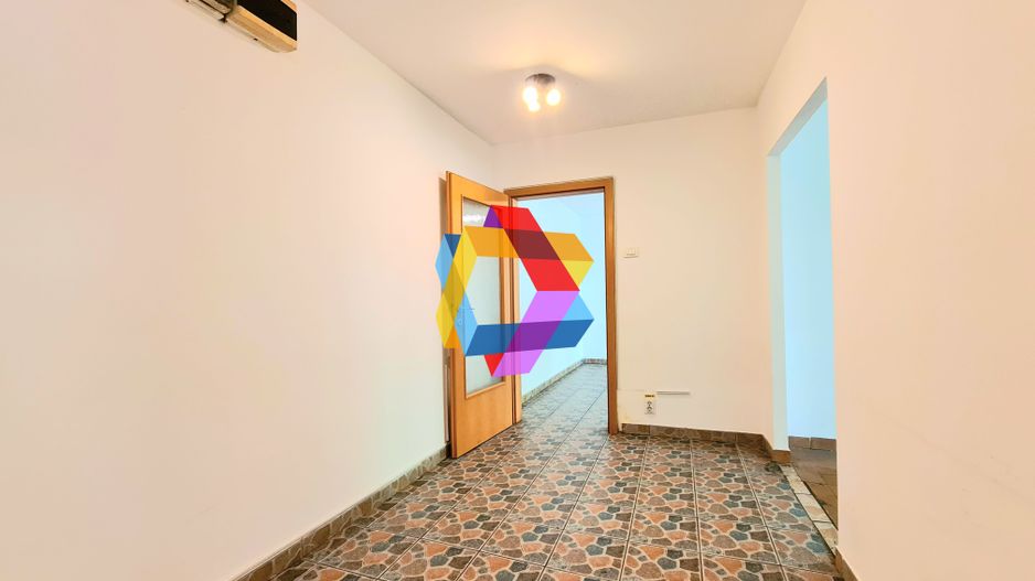 Spatiu birouri de vânzare Brasov - 55 mp  # www.Plus-Imo.ro - Poză 2