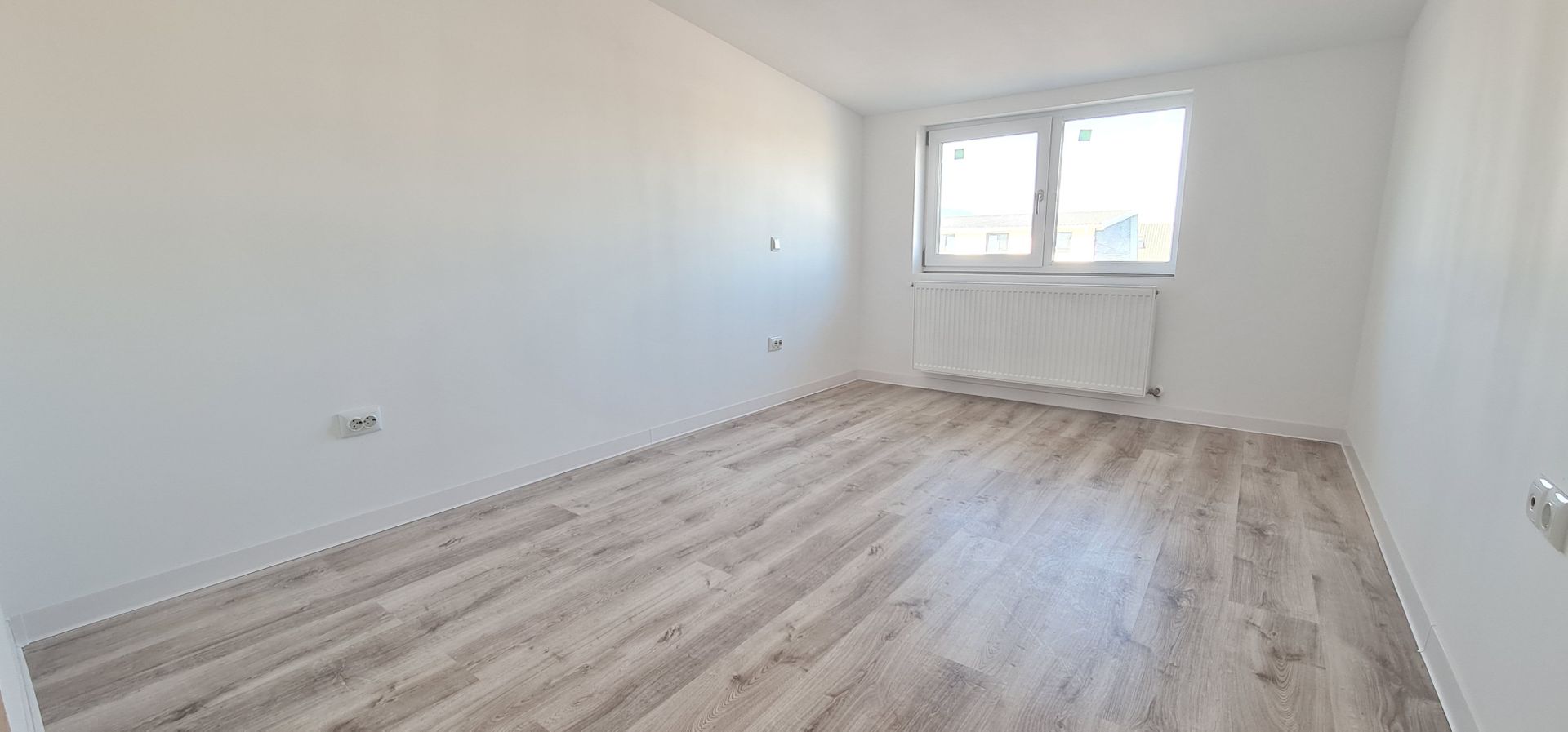 Casa finalizata intabulata in Cartier Izvor Tarlungeni Brasov - Poză 6