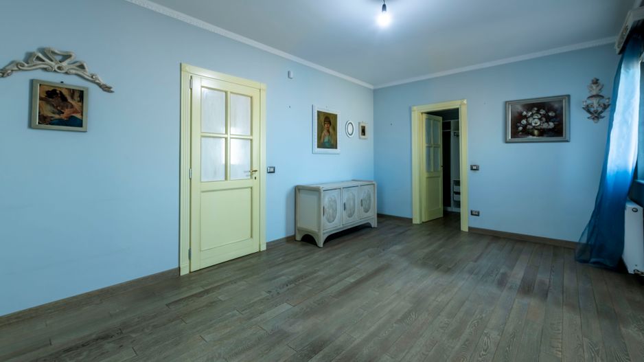 Casa individuala | 255mp s. desfasurata | teren 473mp | D+P+E | Gruia - Poză 11