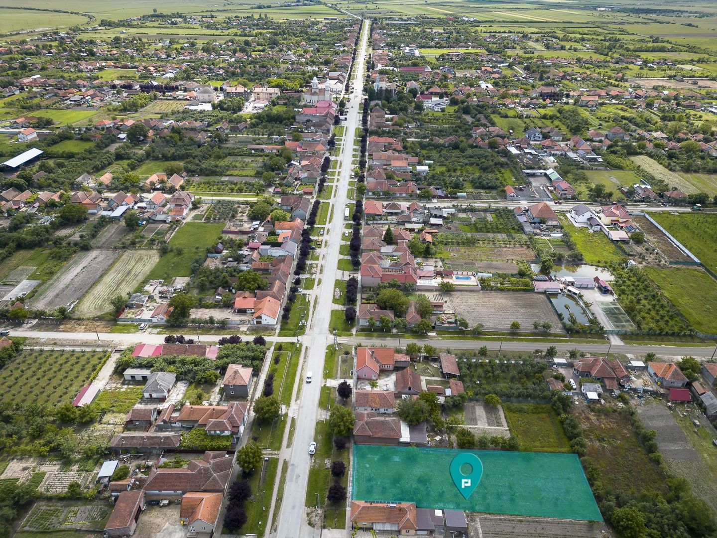 Teren intravilan in comuna Cermei - Poză 1