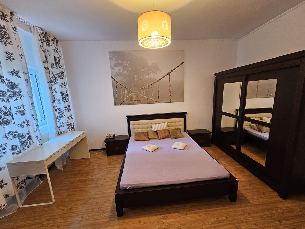 OPORTUNITATE DE VÂNZARE | 3 CAMERE ÎN VILA | CENTRALA PROPRIE  | ZONA DECEBAL - Poză 6