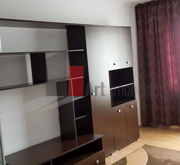 APARTAMENT 2 CAMERE BARCA - Poză 1