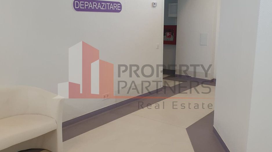 561 mp amenajati pentru clinica medicala - Poză 6