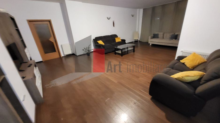 Apartament cu 3 camere de vanzare in zona Straulesti - Poză 25