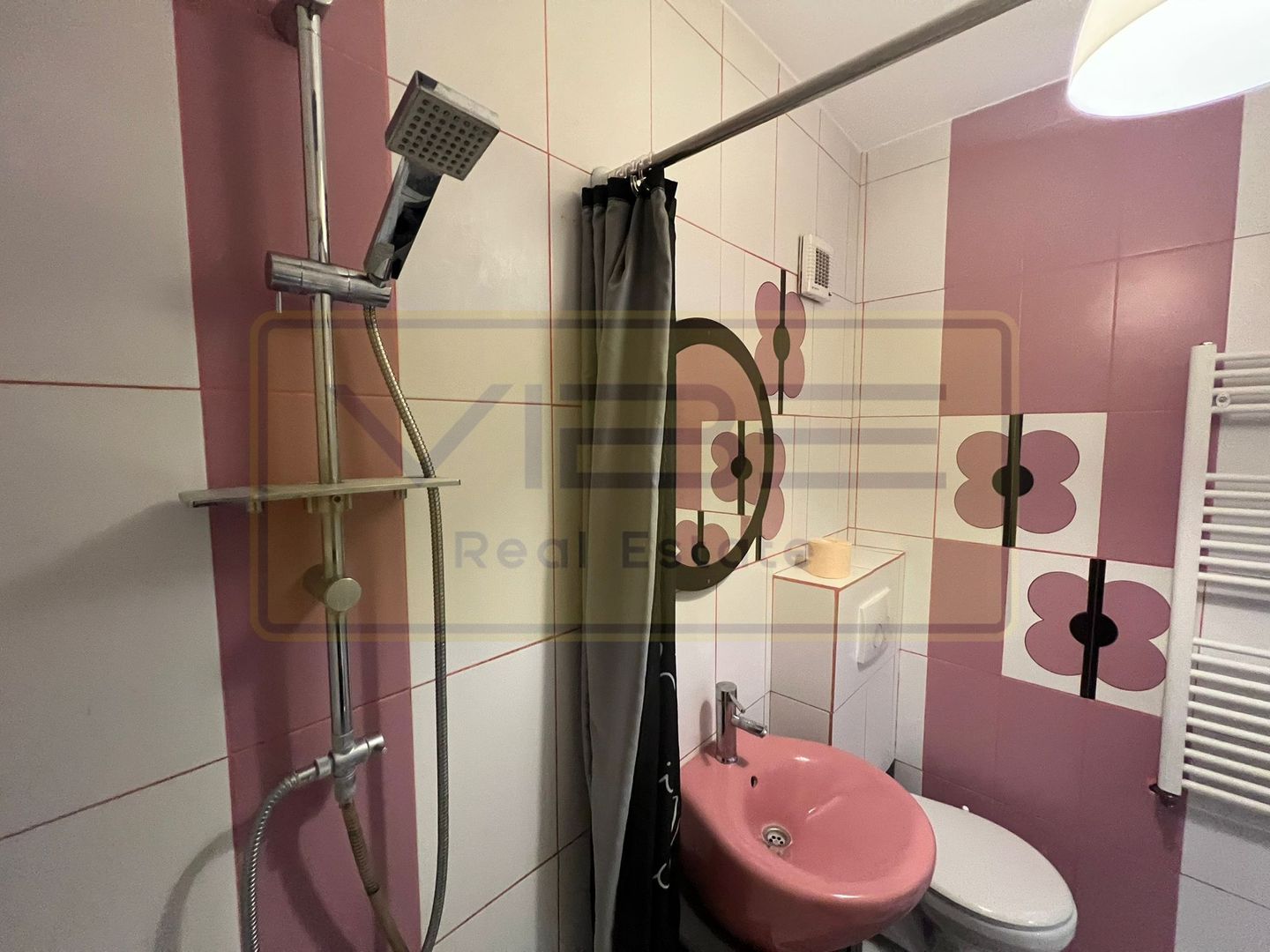 Apartament 2 camere TIP STUDIO Podul de Fier - Poză 16