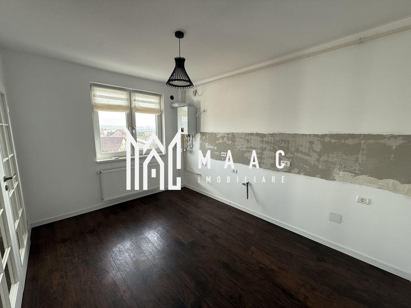 Apartament 3 camere | 150 MP | Balcon | La cheie | 2 Parcari - Poză 6