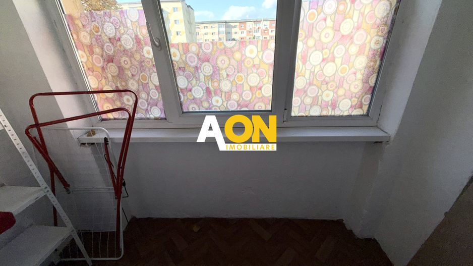 De inchiriat apartament 3 camere, etaj 1, Cetate - Poză 10