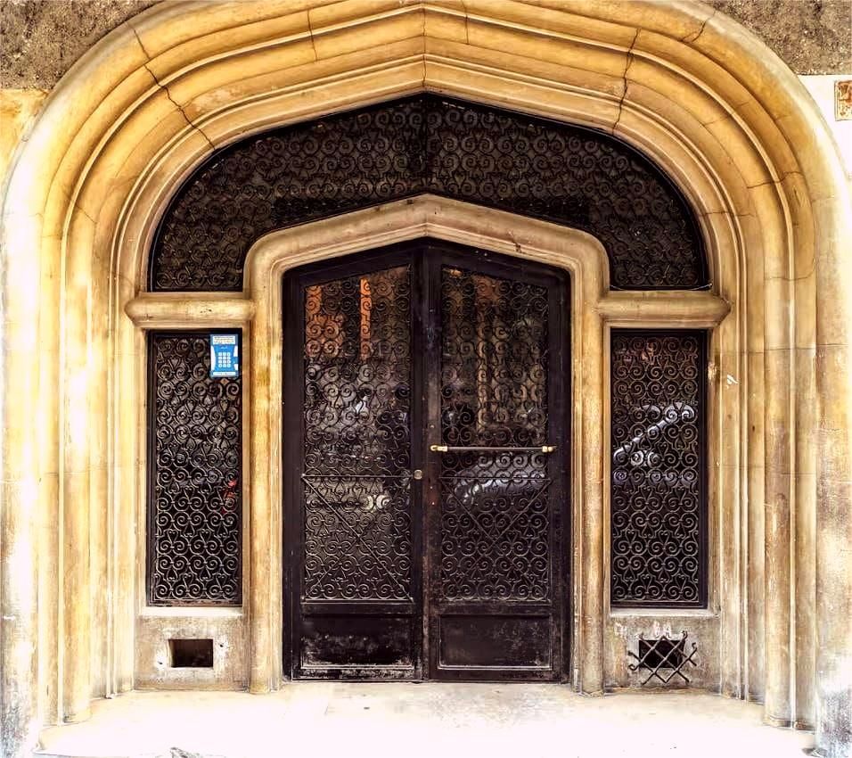 Studio superb (Garsonieră) Cismigiu, Blocul Florentin, centrală, balcon. - Poză 12