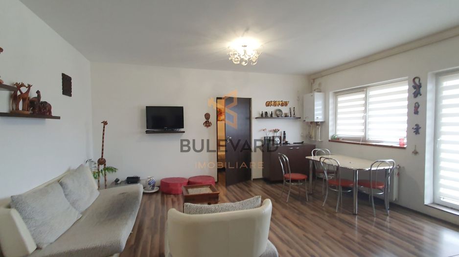 Apartament cu 2 camere+parcare, zona Eroilor! - Poză 2
