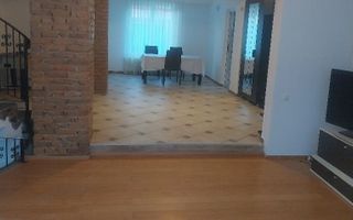 Casa de vânzare în Săcele, Brașov - Poză 3