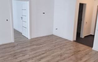 Posibilitate transformare în 3 camere, zona Avram Iancu, Florești. - Poză 3