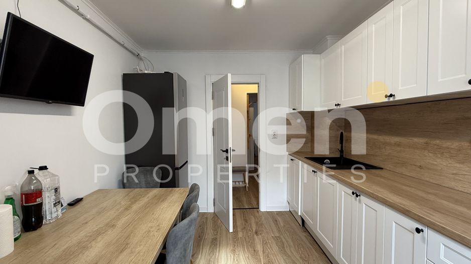 Apartament 3 camere decomandat, etaj 1,  zona centrală - Poză 6