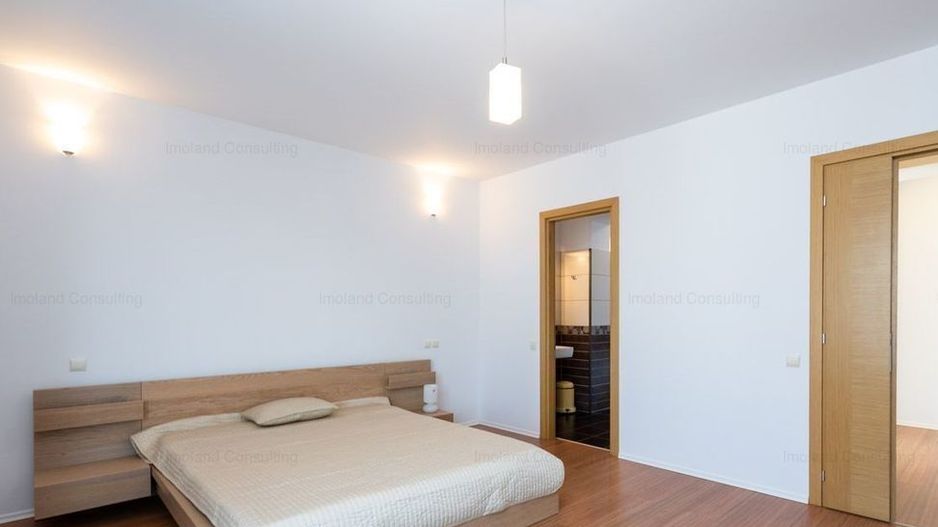 Apartament 3 camere de închiriat spațios proaspăt renovat - Poză 8