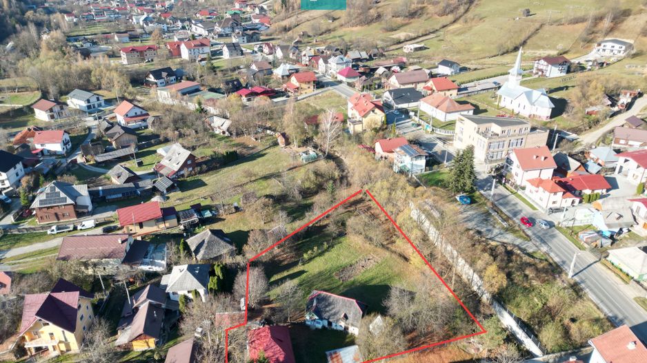 Casă de lemn, cu teren în Borșa - Poză 16